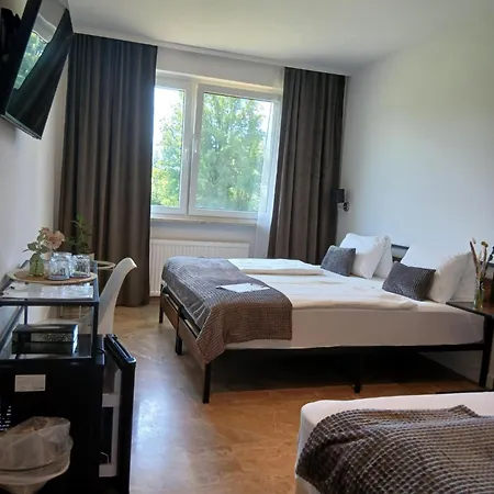 Hotel Fuchs & Hase Self Check In Rosegg Exterior photo