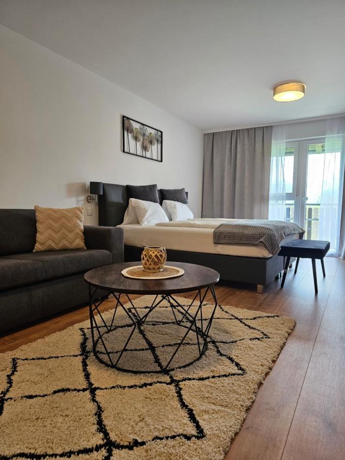 Tourist24 Hotel 3*